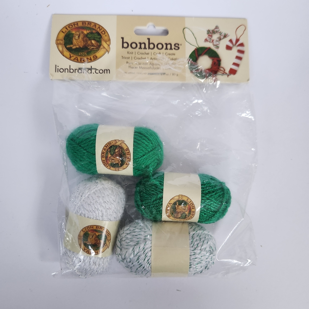 Mini Lion Brand Yarn Skeins Bonbons Holiday Christmas Crafting Doll Accessory
